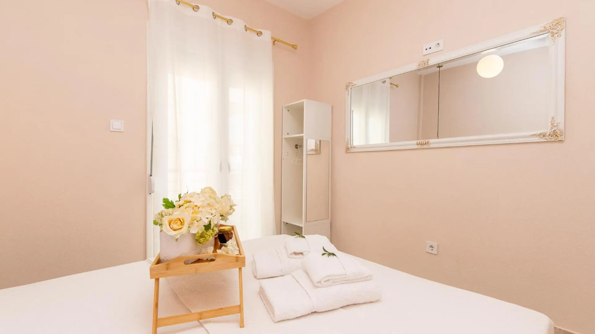Sea Side Apartment Nea Poteidaia